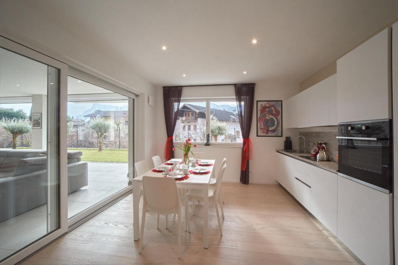 Penthouse & Garden - Luxury Apartment Postal / Burgstall エクステリア 写真