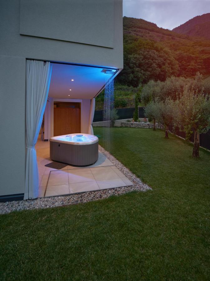 Penthouse & Garden - Luxury Apartment Postal / Burgstall エクステリア 写真