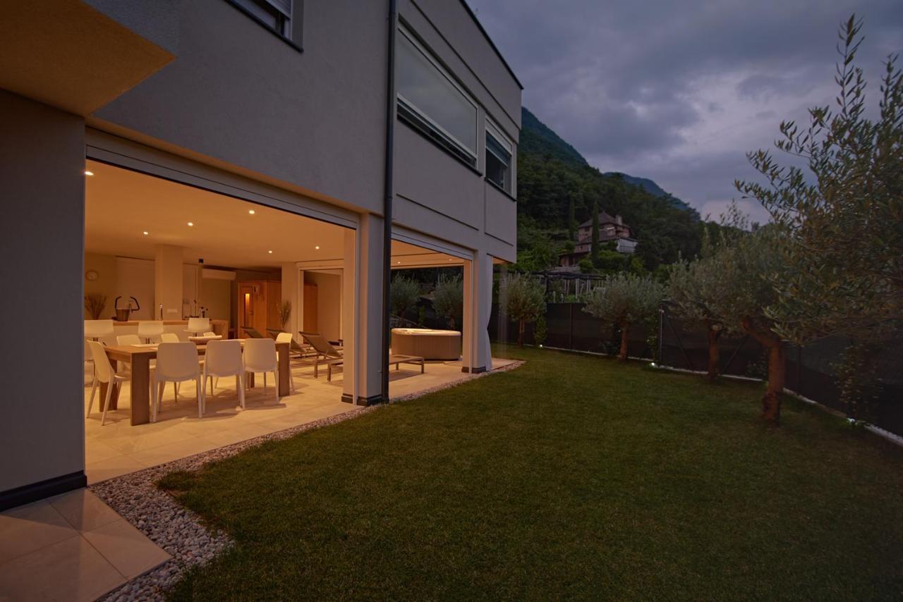 Penthouse & Garden - Luxury Apartment Postal / Burgstall エクステリア 写真